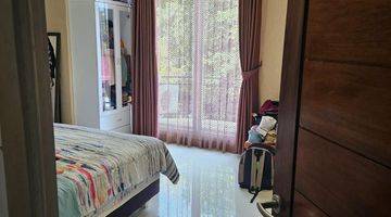 Gambar 4 Rumah Mewah 2 Lantai Hadap Taman di Royal Residence Pulo Gebang Semi furnished