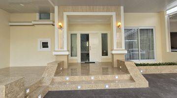 Gambar 1 Dijual Rumah Di Cluster Garnet Gading Serpong