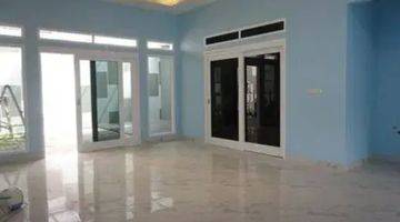ruang tamu dijual rumah baru siap huni,