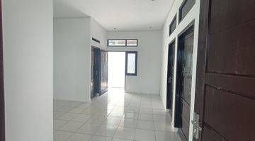 Gambar 2 Rumah Modern Posisi Hook