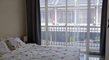 kamar tidur rumah cluster san lorenzo uk