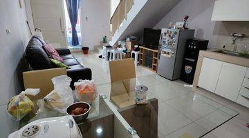 ruang makan rumah cluster amerika uk 4x15