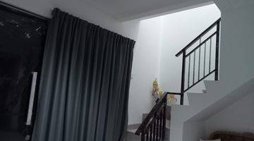 Gambar 3 Rumah Hawai Pik2 Bagus Ukuran 4,5x10 2 Lantai Semi Furnished SHM 