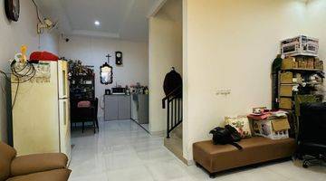 Gambar 2 Rumah 3 Lantai Metland Puri Ukuran 6x13,5 Furnished SHM Bagus 