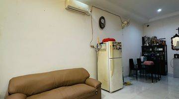 Gambar 3 Rumah 3 Lantai Metland Puri Ukuran 6x13,5 Furnished SHM Bagus 