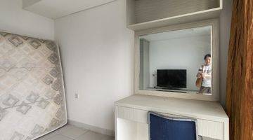 Gambar 3 DIJUAL CEPAT!!! HARGA RUGI APARTEMEN CASA DE PARCO BSD SEMI FURNISHED