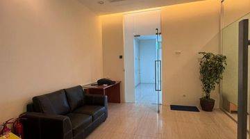 Gambar 1 Fully Furnished Office For Lease At Apl Tower tomang, West Jakarta