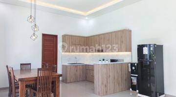 dapur modern villa furnished dekat dermaga