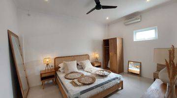 Gambar 4 Villa modern furnished di Semer kerobokan Bali