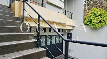 Gambar 1 Private Exclusive Townhouse Lebak Bulus Spacious And Cozy 