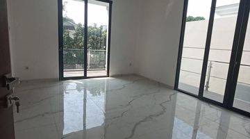 Gambar 4 Rumah Sudut Modern 2 Lantai Shm Baru Sektor 9 Bintaro Jaya 