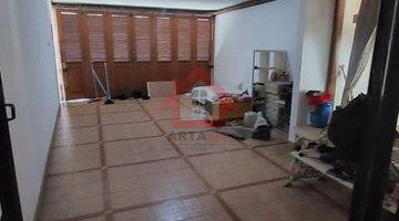 Gambar 3 Dijual Rumah 2 Lantai SHM S Pool Bagus di Pondok Indah