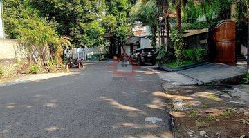 Gambar 2 Dijual Rumah Tua Hitung Tanah SHM di Prapanca