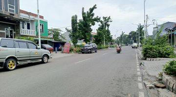 Gambar 5 Rumah akses jalan 2 mobil dekat gerbang tol 