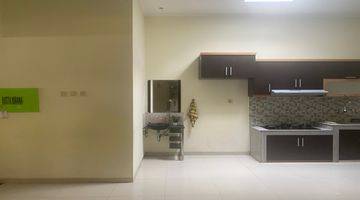 Gambar 5 Rumah Minimalis Modern 2 Lantai @Cluster Ebony Metland Transyogi