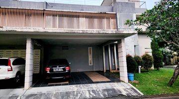 Gambar 4 Rumah Rooftop Modern Minimalis Hook Dan Swimming Pool Di Bsd City