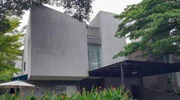 Gambar 1 Rumah Rooftop Modern Kontemporer Hook  Di Jakarta Selatan 