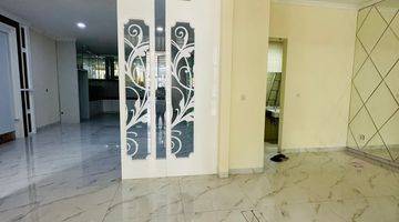 Gambar 1 Rumah Bagus Di Green Lake City Ukuran 8x18 Semi Furnished Shm