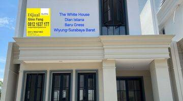 Gambar 1 Dijual Rmh 3 Lantai The White House-Dian Istana Wiyung-Surabaya Barat