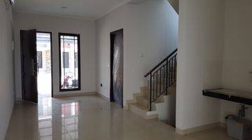 foto lainnya dijual 6x18 rumah dua lantai
