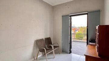 Gambar 3 Rumah Cantik SIAP HUNI Full furnished Dekat ke TOL