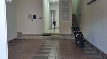 Gambar 4 RUMAH MEWAH SIAP HUNI DI PONDOK INDAH