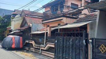 Gambar 3 Rumah 2 Lantai