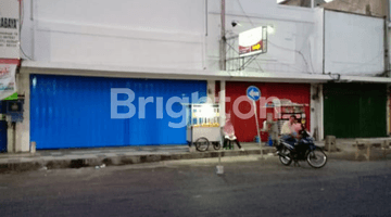 Gambar 1 RUKO LOKASI SANGAT STRATEGIS SIAP PAKAI DI JL H. SYAMANHUDI JEMBER