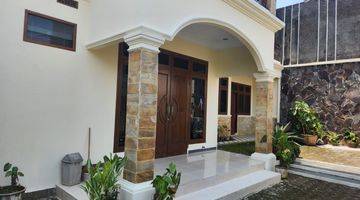 Gambar 3 Rumah minimalis modern 2 lantai siap huni vila Intan pakuan