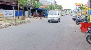 Gambar 2 Rumah depan stasiun Bogor cocok untuk komersil