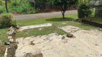 garasi/carport dijual cepat rumah 1lantai komplek