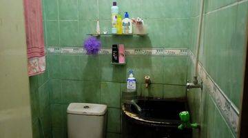 kamar mandi dijual rumah 1lantai dekat dng