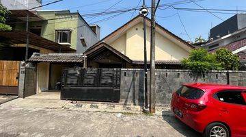 Gambar 2 Rumah standart , luas tanah besar (NY)