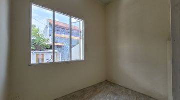 kamar tidur rumah di tanah mas semarang