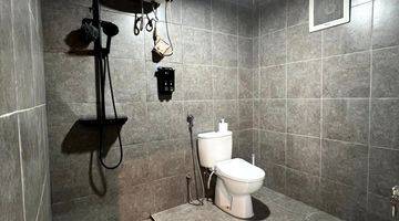 kamar mandi bangun dengan disain sendiri, rumah