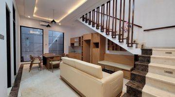 Gambar 1 Rumah Mewah di Citrasun Garden Semi Furnished Lantai Marmer