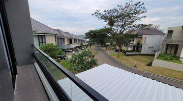 Gambar 3 Rumah Mewah Ada Attic  Di Citrasun Garden Full Furnished Mewah