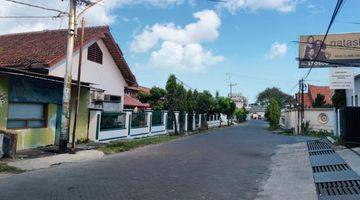 Gambar 1 Tanah 1895 M2 Disewakan di Jalan Dr. Cipto Semarang Jawa Tengah