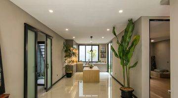 Gambar 4 Rumah Siap Huni Dengan Design Modern di Cluster Versailles, BSD Tangerang Selatan