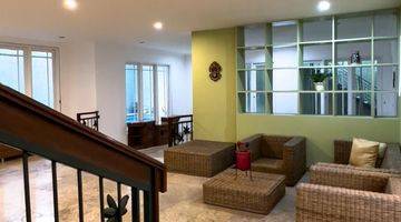 Gambar 4 Cozy House Modern Classic Di Ampera Kemang