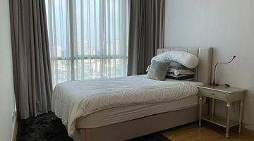 Gambar 5 Jual Apartemen The Peak Sudirman 2 Bedroom Lantai Tengah Furnished