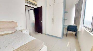 Gambar 2 Sewa Apartemen Cosmo Mansion 3 Bedroom Lantai Tinggi Furnished