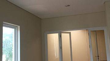 ruang keluarga rumah 2 lantai hook di