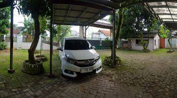 garasi/carport rumah 2 lantai dekat kampus