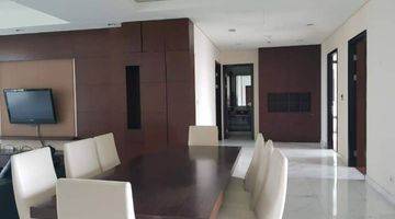 Gambar 3 Jual Apartemen The Peak Sudirman 3 Bedrooms Lantai Tinggi Furnished