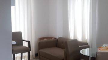 Gambar 1 Dijual Apartemen Cosmo Residence 2 Bedroom Lantai Tengah Furnished