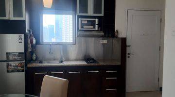 Gambar 3 Dijual Apartemen Cosmo Residence 2 Bedroom Lantai Tengah Furnished