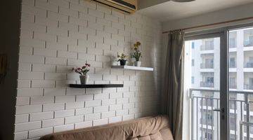 Gambar 2 Dijual Apartemen Cosmo Residence 2 Bedroom Lantai Tengah Furnished