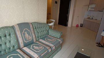 Gambar 2 Disewakan Apartemen Cosmo Residence 2 Bedroom Lantai Sedang Furnished