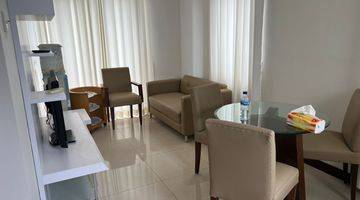 Gambar 1 Disewakan Apartemen Cosmo Residence 2 Bedroom Lantai Sedang Furnished